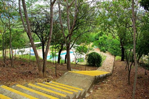 Girardot Caba�as - Balc�n De Guabinal