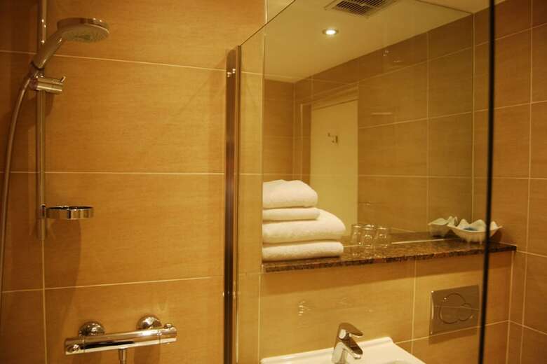 The Tontine Hotel