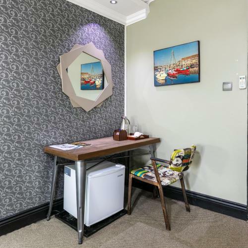 Madamz Bed & Breakfast