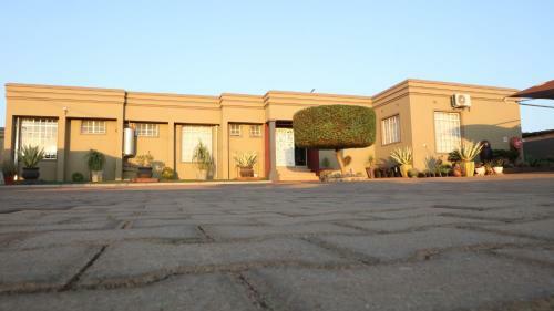 Hostal Gathuli Guest House