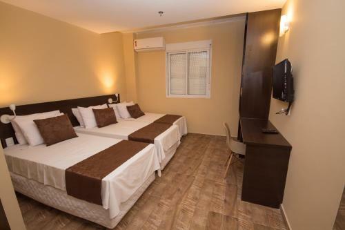 Rexton Hotel