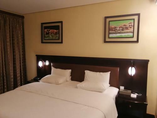 Cumberland Hotel