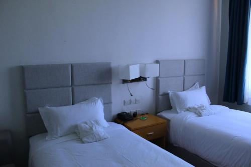 Cot Hotel (?? ???)