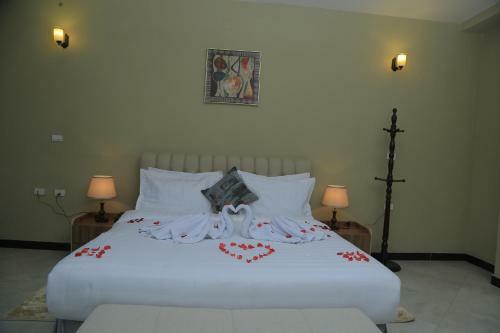 Daisy Hotel