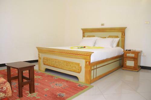 Hostal Avi Pension