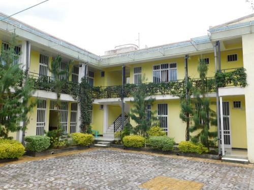 Hostal Avi Pension