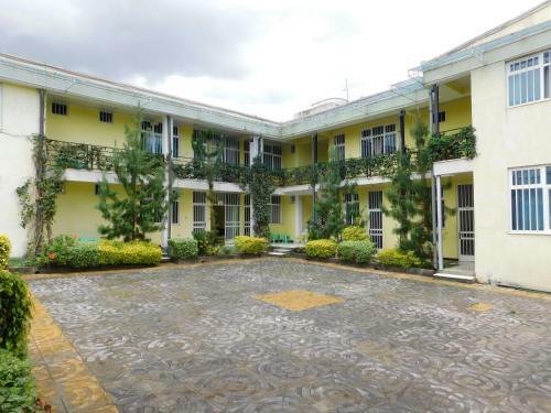 Hostal Avi Pension