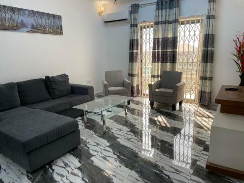 Cozy 2 Bedroom With En-suite Bathrooms Apartment