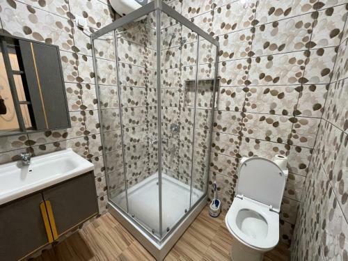 Cozy 2 Bedroom With En-suite Bathrooms Apartment
