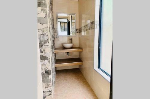 Caba�a En Medio de La Monta�a Con Jacuzzi