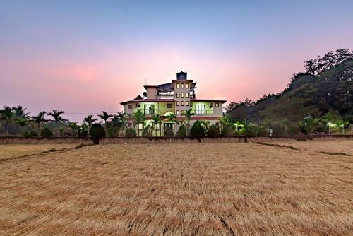 Villa Saffronstays Ocean Breeze