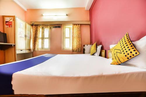 Spot On 62738 Hotel Alankar