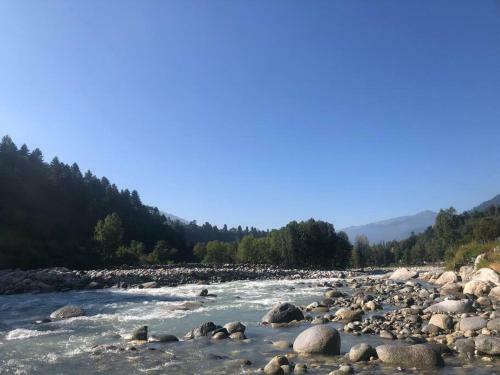 M�nage-by The Beas, Manali