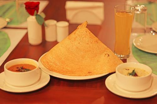 Hotel Krishnavalsam Regency