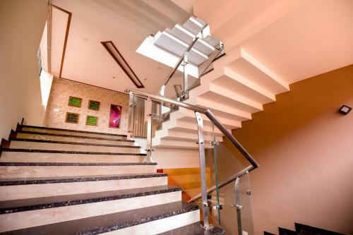 Hotel Krishnavalsam Regency