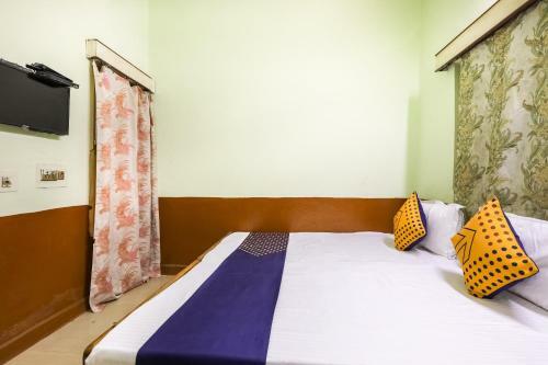 Spot On 63775 Hotel Chetna