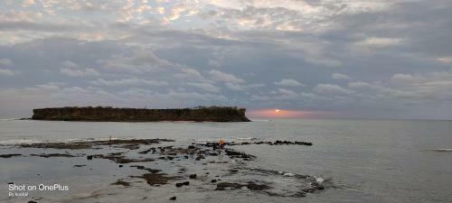 Hotel Yogiraj Beach Resort