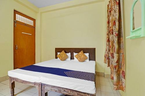 Hotel Spot On 82139 Royal Guest House