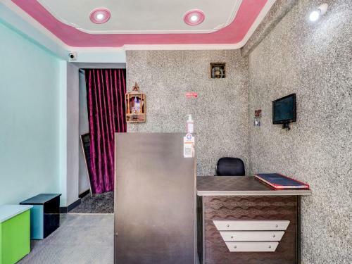 Oyo Flagship Gwl182 Hotel Mannat Inn