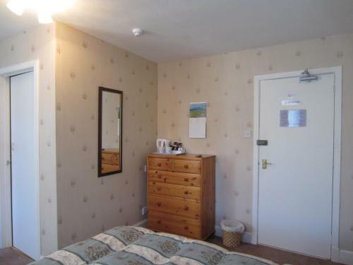Carmelite House Hotel