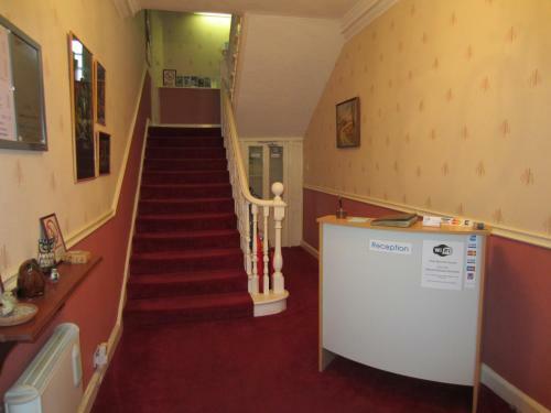 Carmelite House Hotel