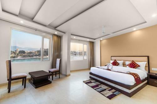 Hotel Trimurti