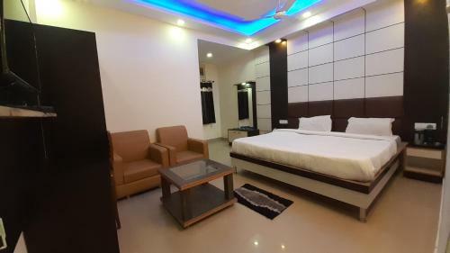 Hotel L S Residency