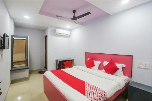 Hotel Oyo 65341 Eagle Inn