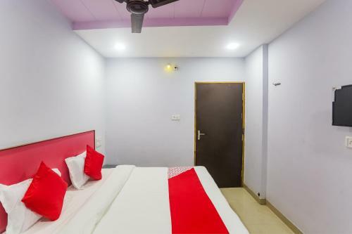 Hotel Oyo 65341 Eagle Inn
