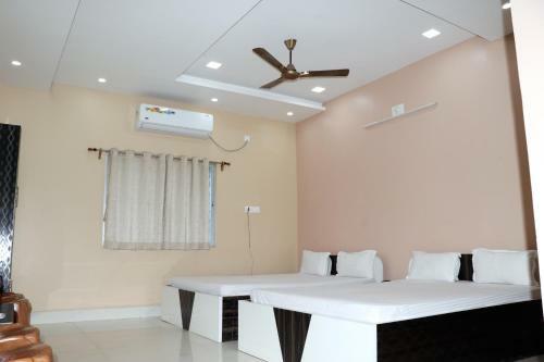 Hotel Somani Inn