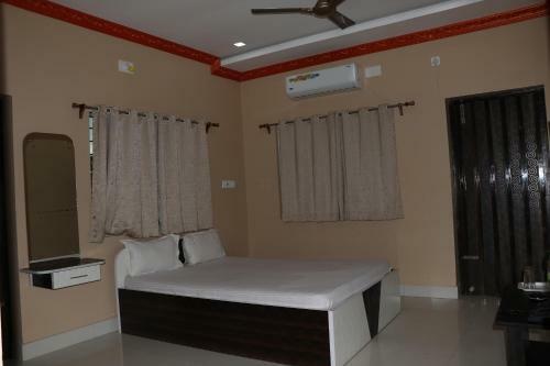 Hotel Somani Inn