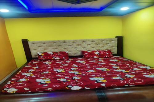 Pop 84822 Hotel Galaxy