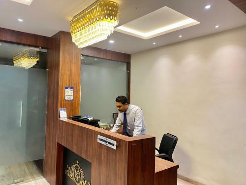 Hotel Vrindavan Palace