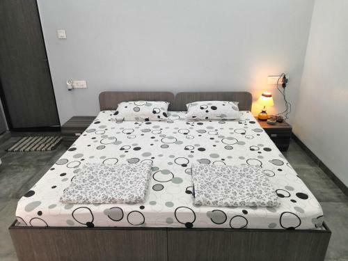 Shrivardhan Homestay