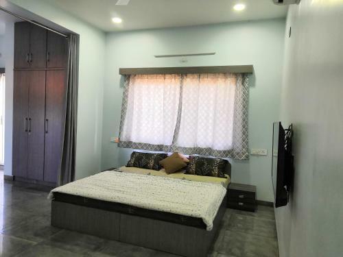 Shrivardhan Homestay