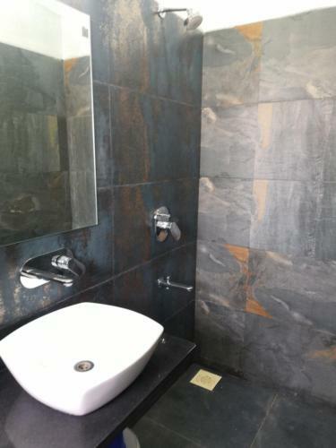 Shrivardhan Homestay