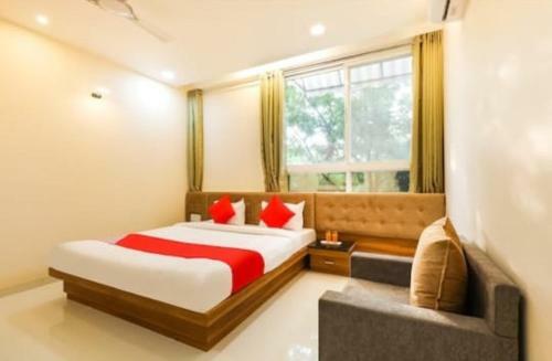 Hotel Giri Shankara