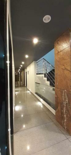 Hotel Giri Shankara