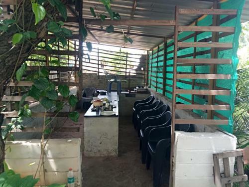 Hostal Mm Gardens