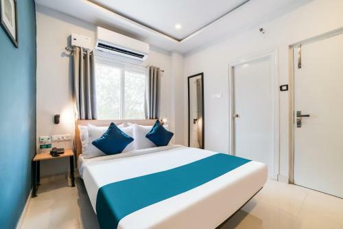 Hotel Oyo Townhouse 572 Rcc Skyline