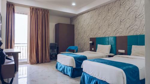 Hotel Pranahita Lake View