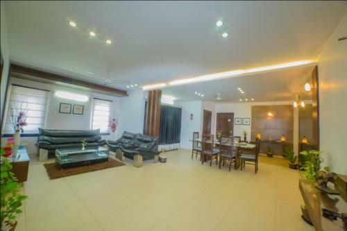 Bed & Breakfast Hill View Hitech City