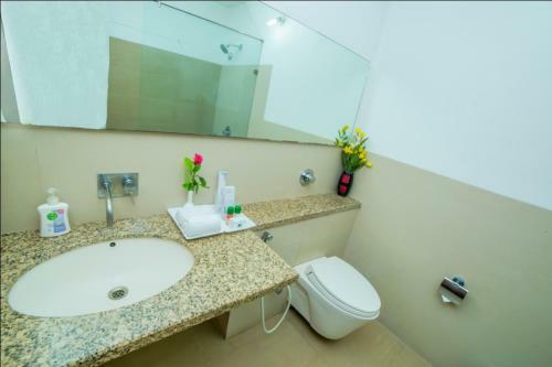 Bed & Breakfast Hill View Hitech City
