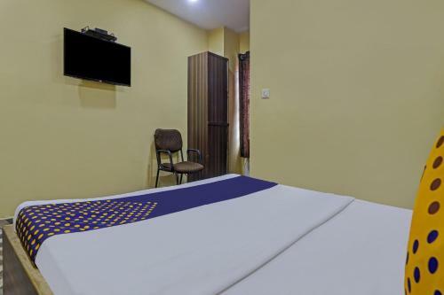 Hotel Spot On 72246 Gayatri Lodge