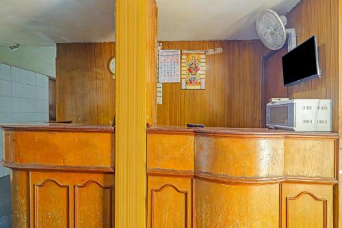 Hotel Spot On 72246 Gayatri Lodge