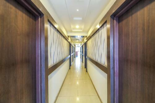 Hotel Oyo Flagship 70678 Sri Harsha Residency