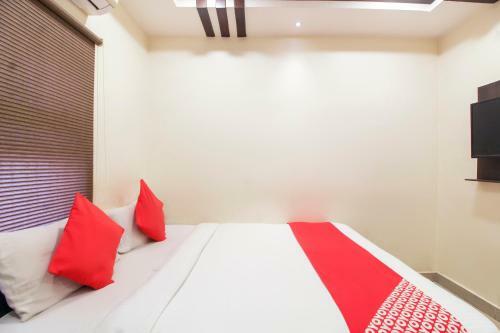 Hotel Oyo Flagship 70678 Sri Harsha Residency
