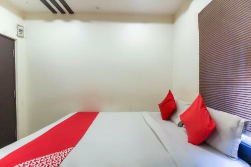 Hotel Oyo Flagship 70678 Sri Harsha Residency