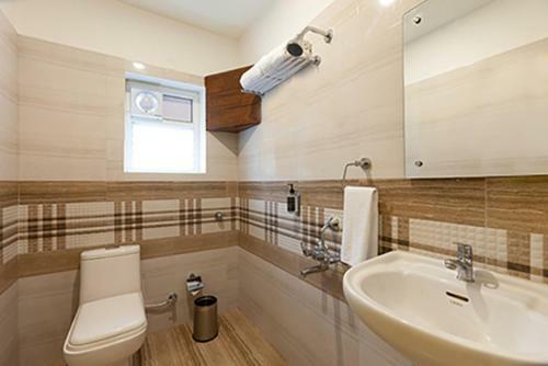 Istay Hotels Hitec