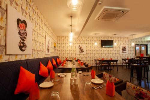 Istay Hotels Hitec